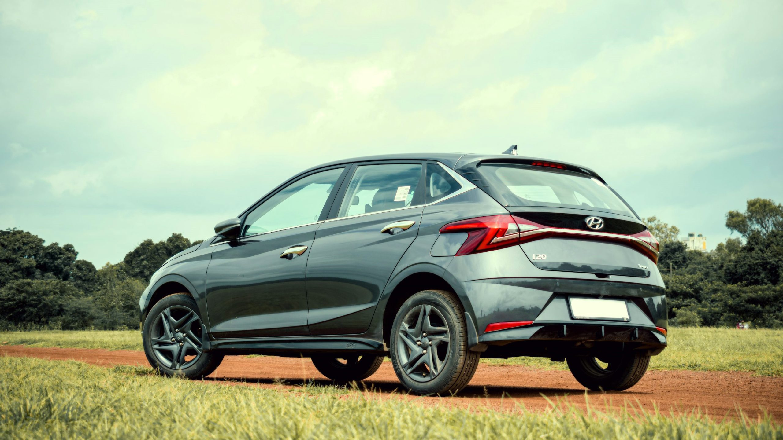 Hyundai i20 Active Cars
